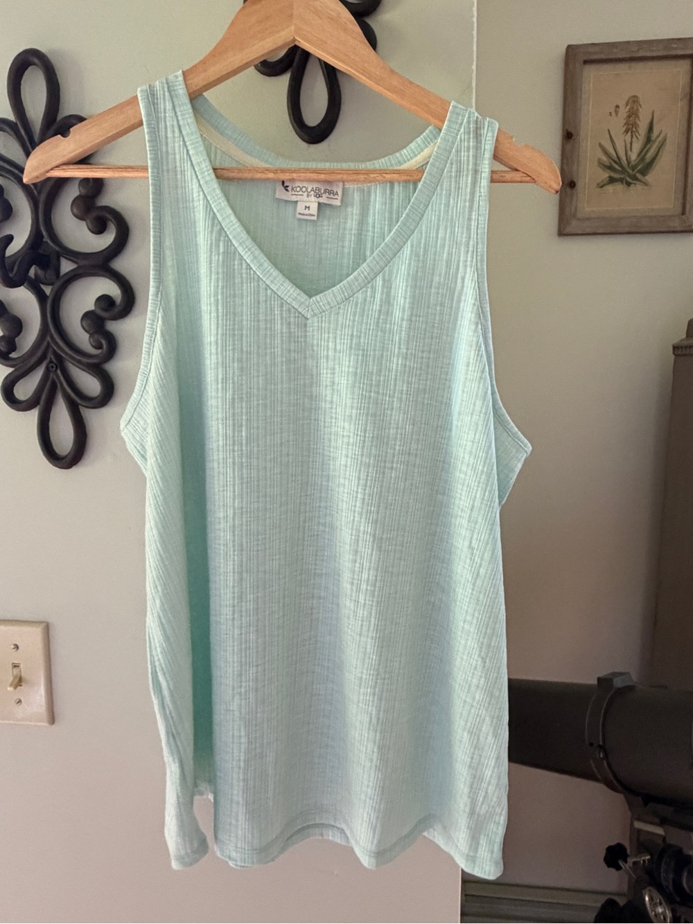 Koolaburra Light Mint V-Neck Ribbed Tank
